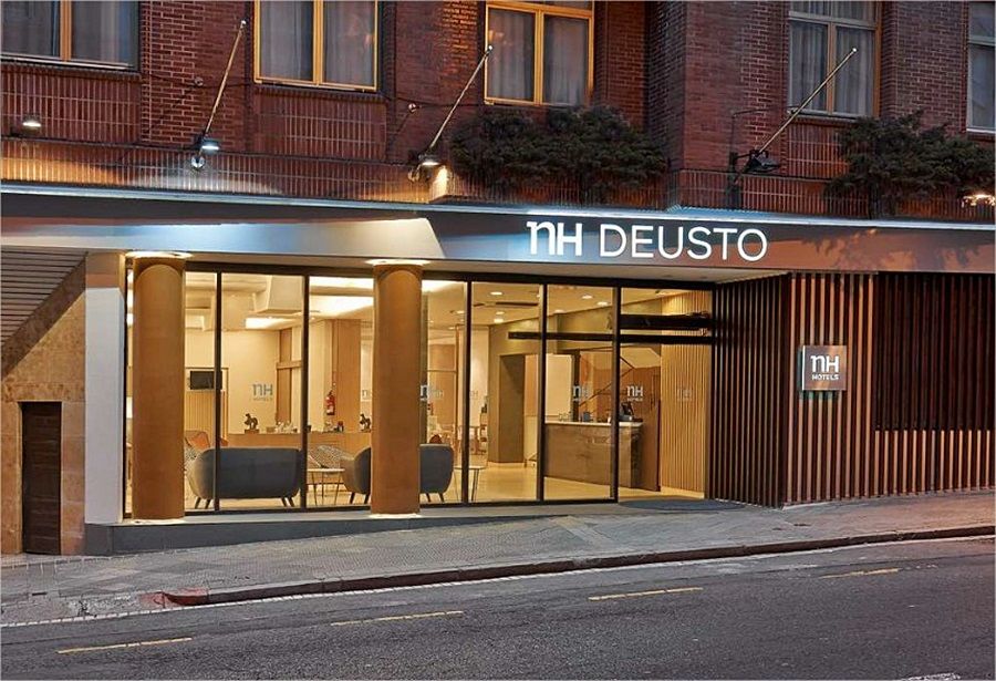 Готель Nh Bilbao Deusto Екстер'єр фото